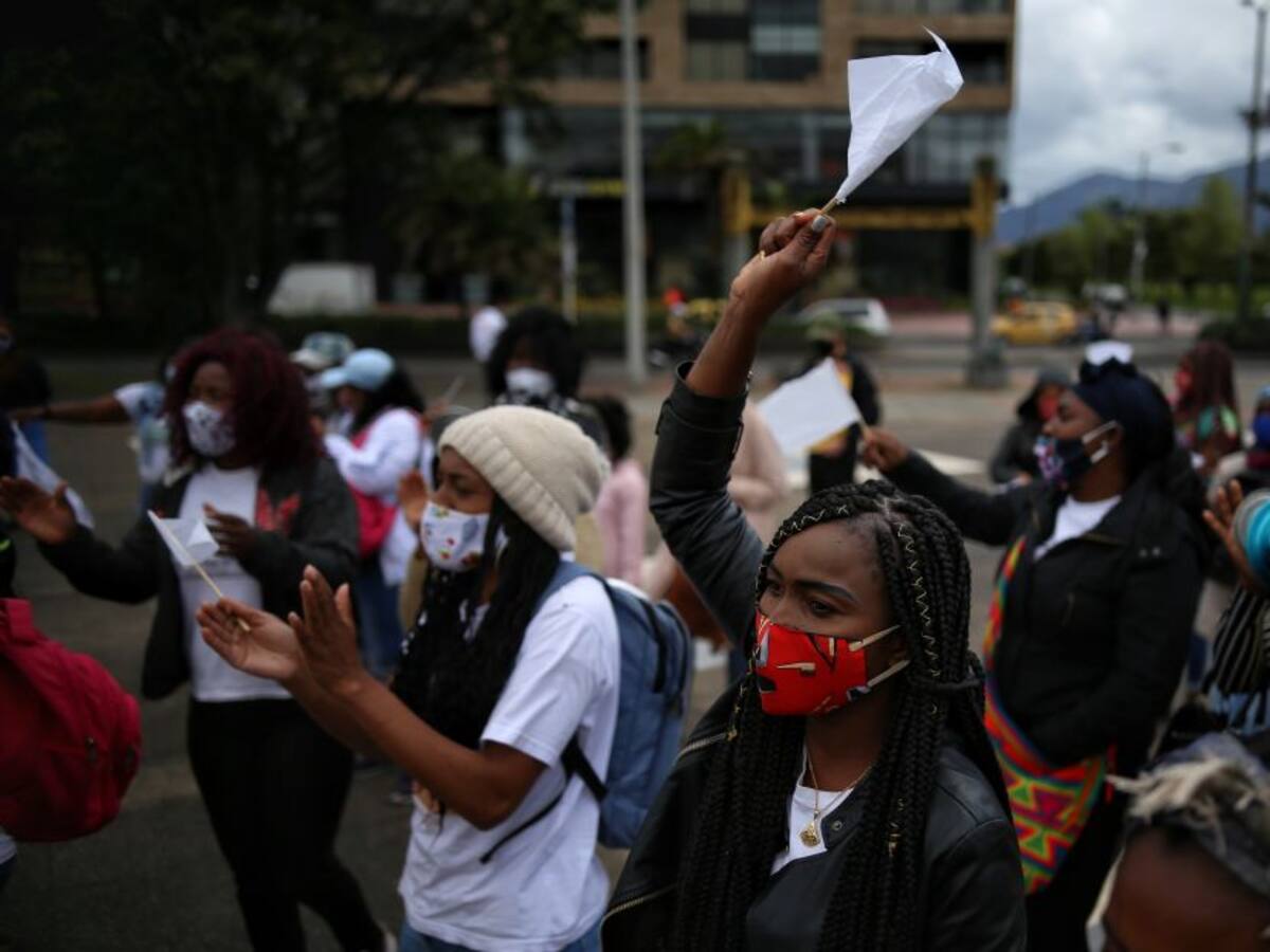 “Este país debería estar oliendo a paz y no a sangre”: lideresa