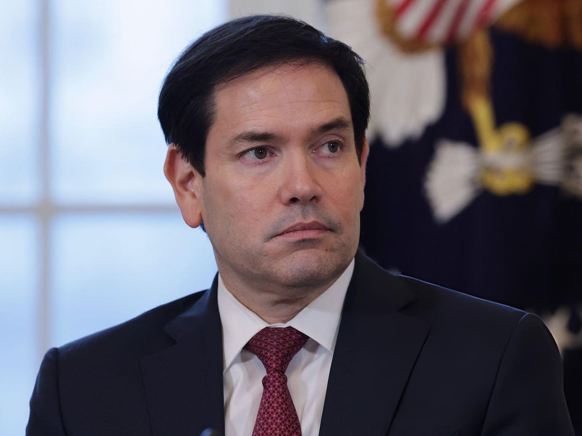 Marco Rubio niega que haya mensaje detrás de su foto con la ropa de Maduro: “Él me copió”
