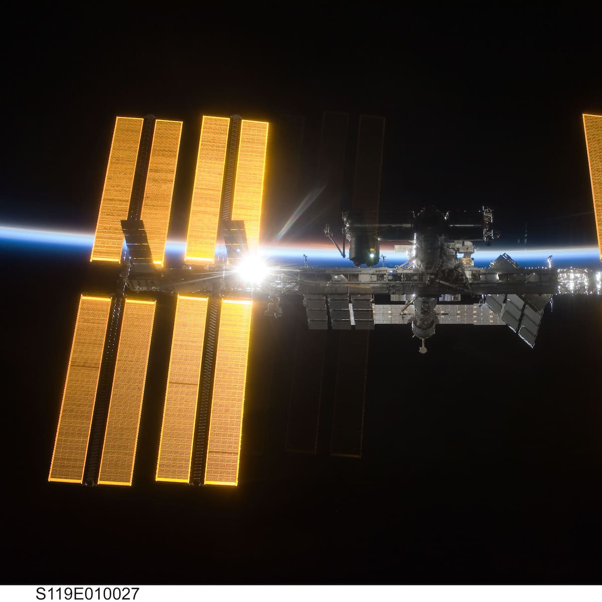 NASA pospone misión de rescate de 2 astronautas varados en la Estación Espacial Internacional