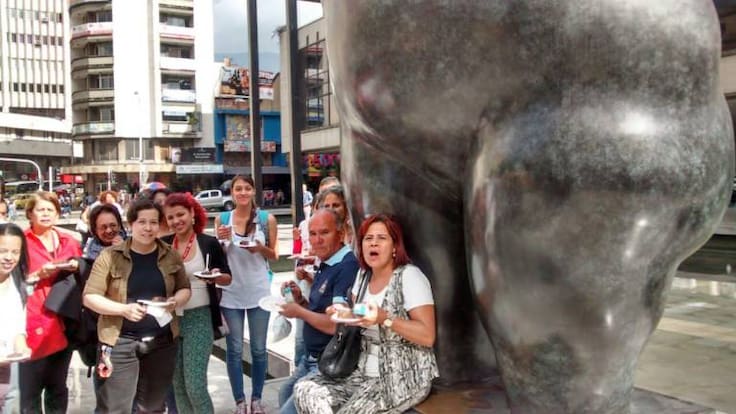 CRÓNICA 30 AÑOS GORDA BOTERO