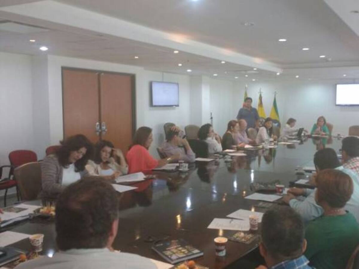 Un cambio en el gabinete de Rodolfo Hernández: sale secretario del Interior