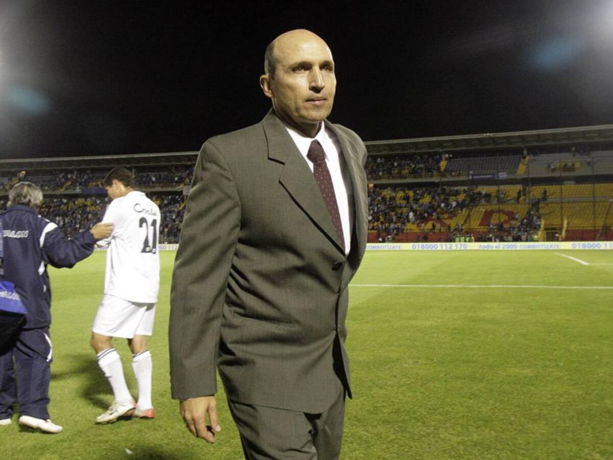 Javier Álvarez: “El equipo está recuperando su memoria y el ADN”