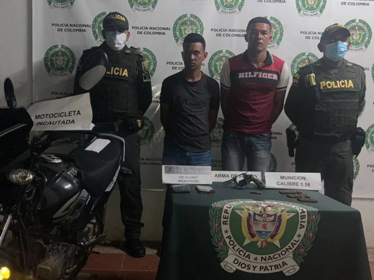 Capturaron a dos hombres que planeaban atacar a la Policía en Magangué