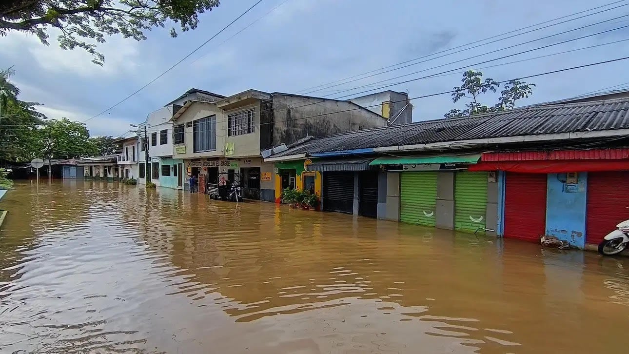 Inundaciones en el municipio de El Bagre, tras el aumento del caudal del río Nechí. Foto: Cortesía.