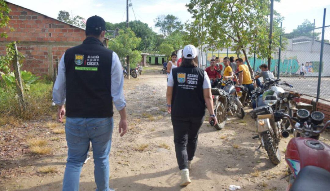 Autoridades monitorean comunidades en zona rural por desplazamientos