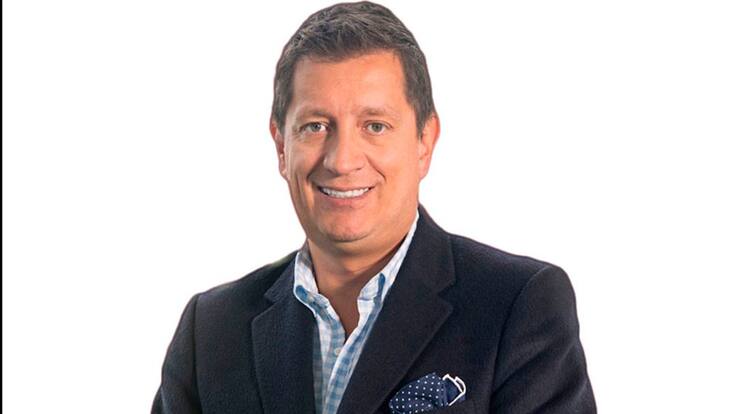 Por intento de hackeo, le suspendieron el WhatsApp a Gabriel de las Casas