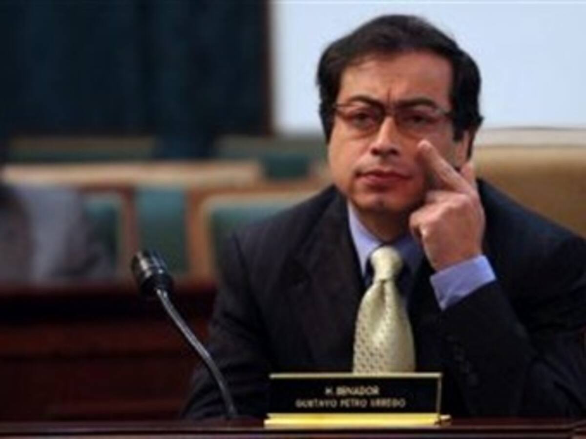 La incapacidad de Gustavo Petro sería de 60 días: Navarro Wolf