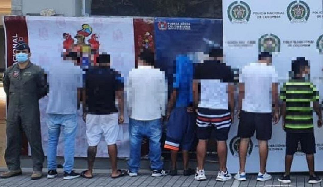 Los detenidos fueron dejados a disposición de la Fiscalía. 