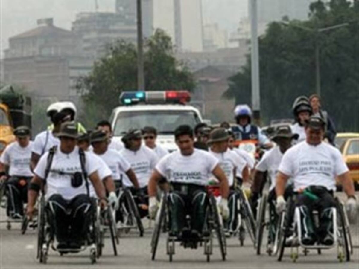 “Titanes” inician nueva movilización por secuestrados
