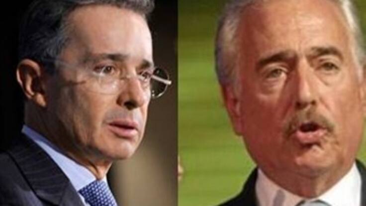 Expresidentes hacen ataques inesperados y dañinos al proceso de paz: Financial Times