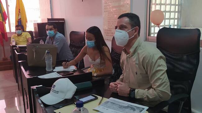 En la reunión participó el director Pedro Rodelo, ediles de esa localidad y el comandante del Distrito de Policía 2, Mayor Ronaldo Bray