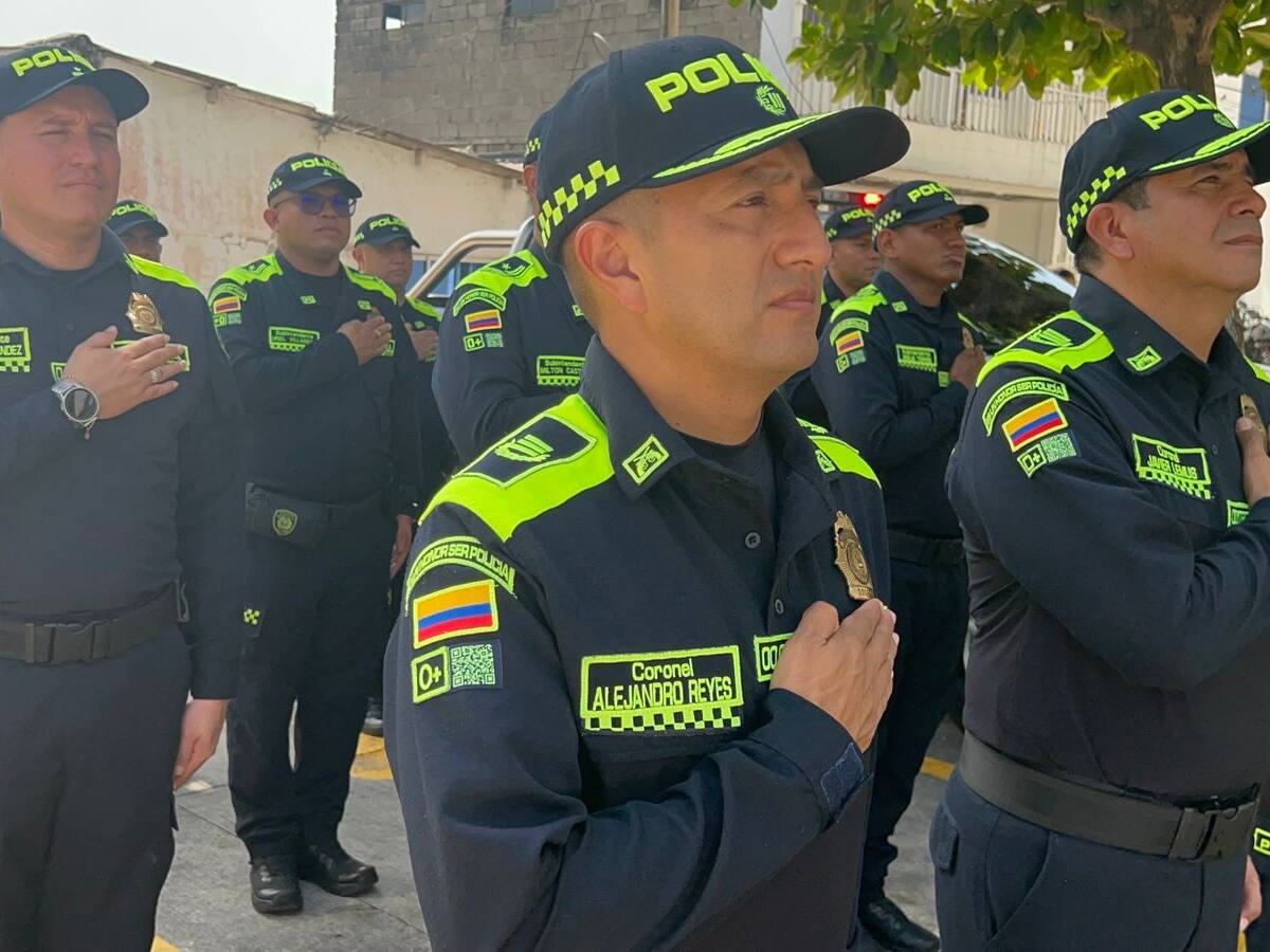 Policía de Bolívar rindió homenaje a los policías fallecidos hace cinco años en Bogotá