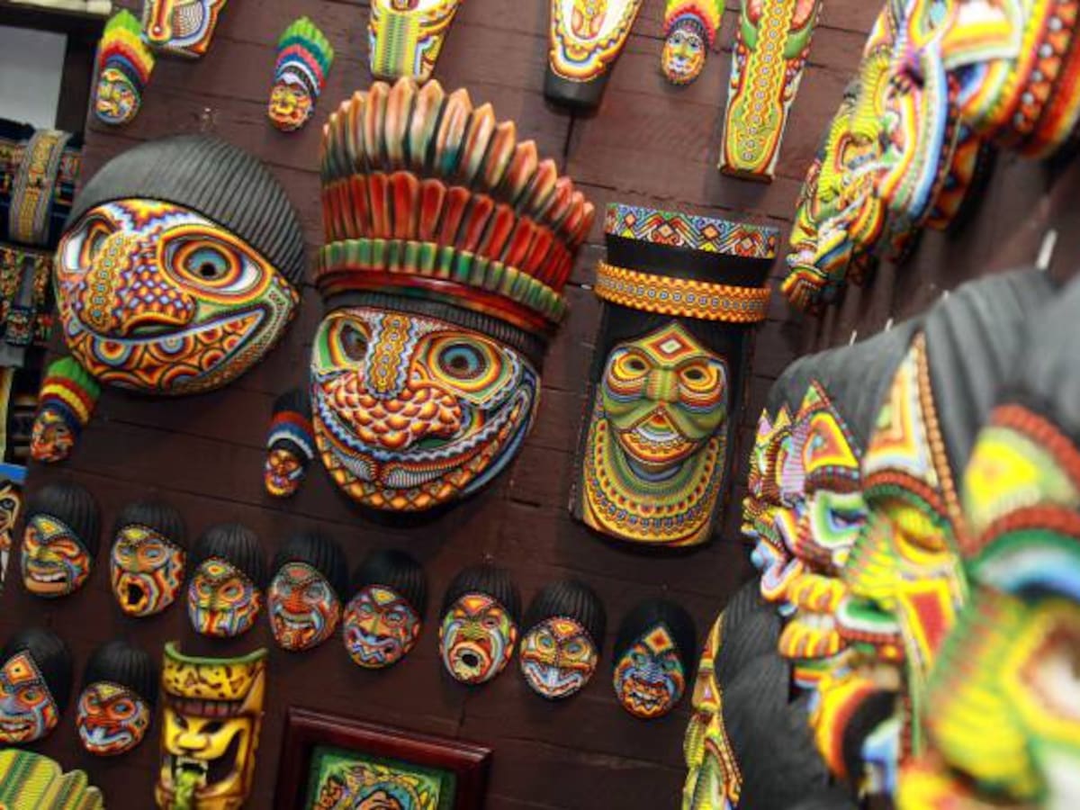 Raíces indígenas se toman la moda en Expoartesanías