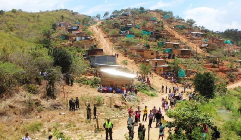 Venezolanos invaden espacios públicos