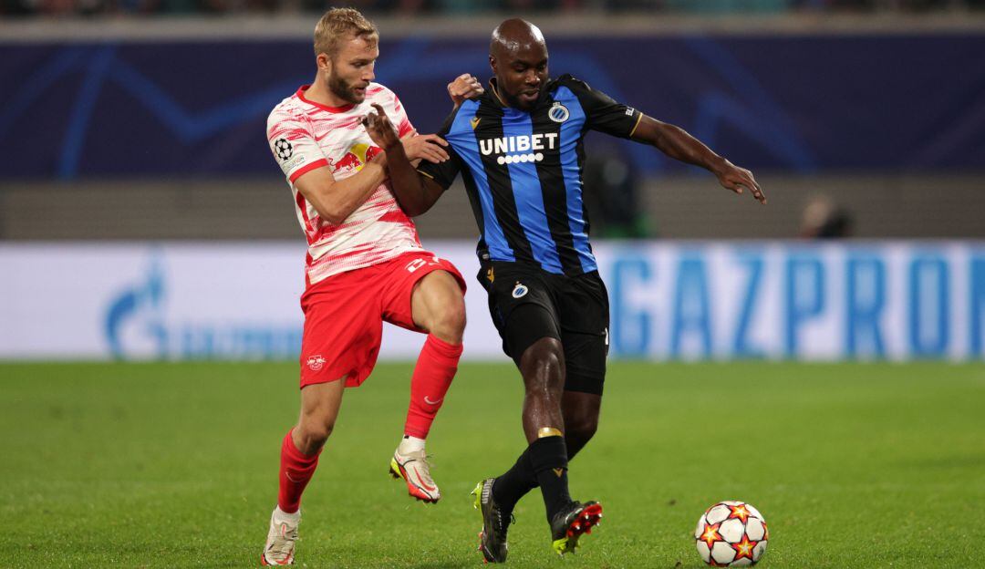 Éder Álvarez Balanta estuvo en el campo de juego los 90 minutos.