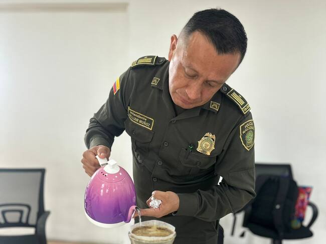 Miembros de la Policía Nacional se capacitan en cafés de especialidad.