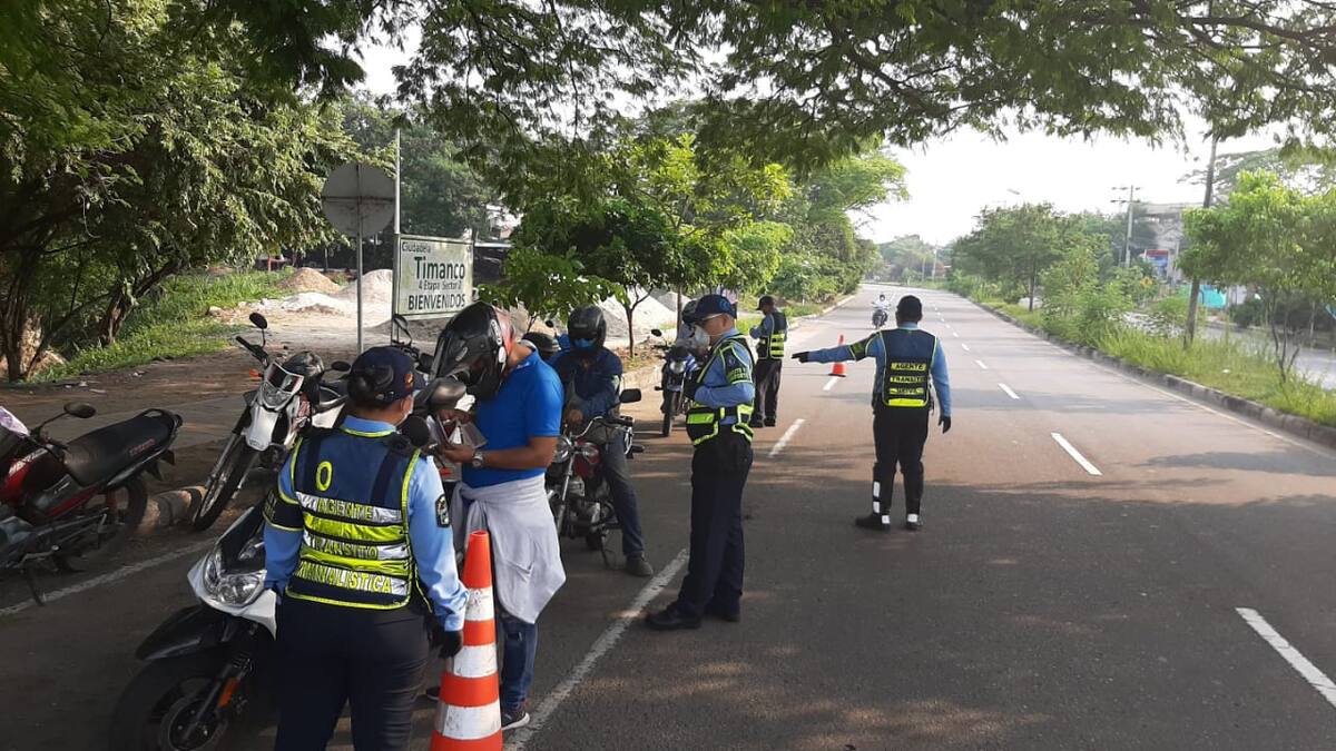 Descartan pico y placa en Neiva