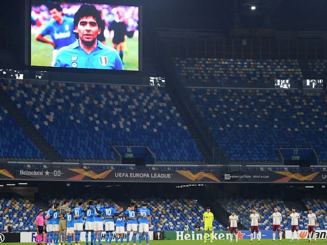 Estadio de Napoli en honor a Diego Maradona. 