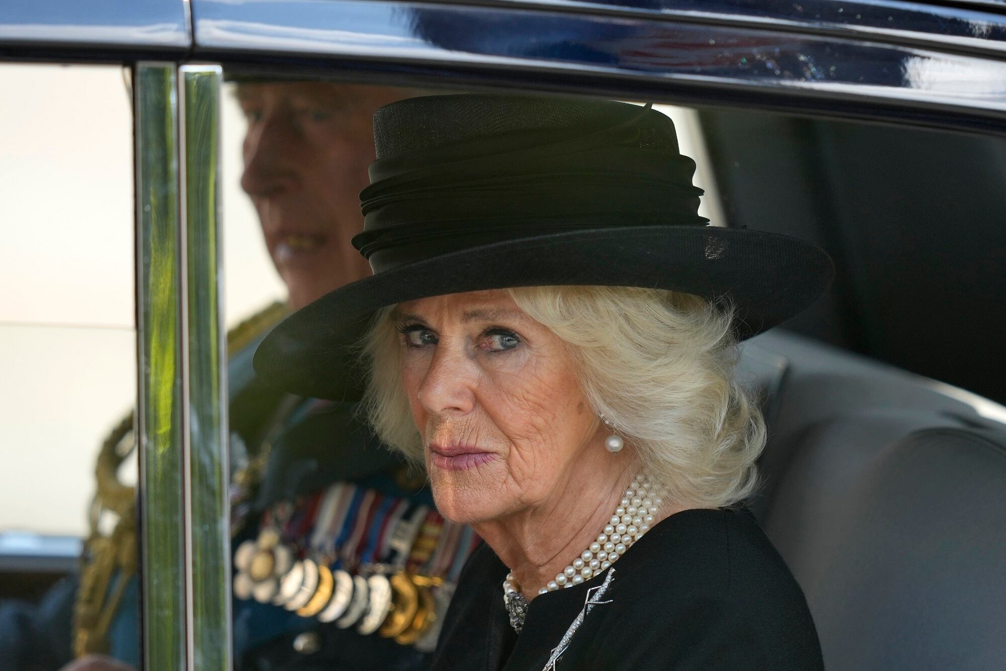 Debido a una infección en el pecho, la Reina consorte de Inglaterra, Camilla Parker tuvo que suspender su agenda. (Foto: Frank Augstein - WPA Pool/Getty Images)