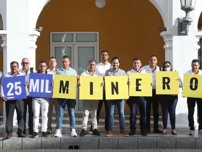 El Ministerio de Minas y Energía reveló que en Bolívar completó 4.220 nuevos mineros formalizados