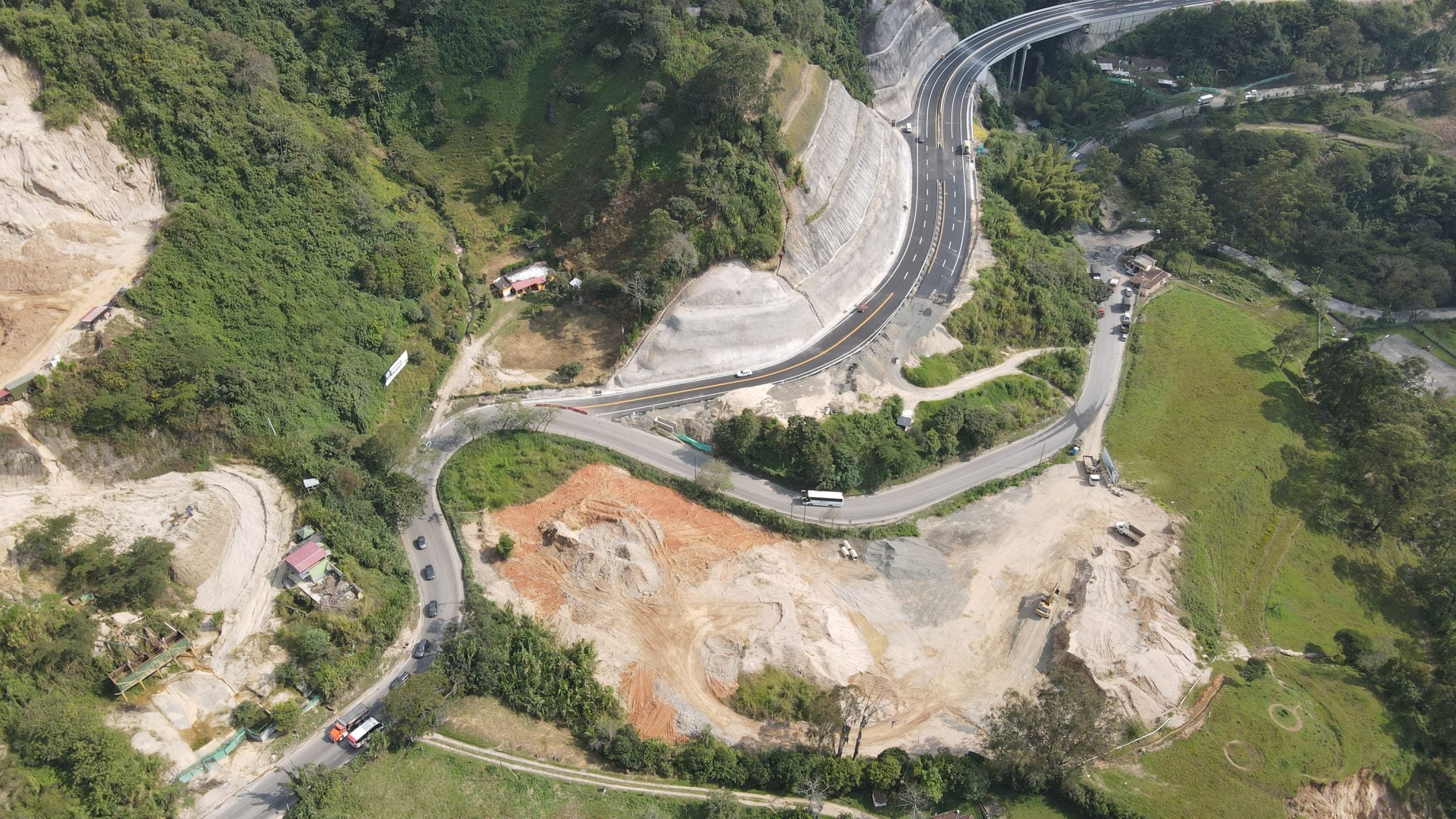 Se habilitó un tramo de 1.5 kilómetros de doble calzada nueva en Amagá, Antioquia. Foto: Covipacífico.