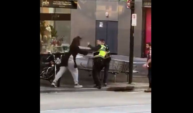 Así abatió un policía a terrorista después de terrible hecho