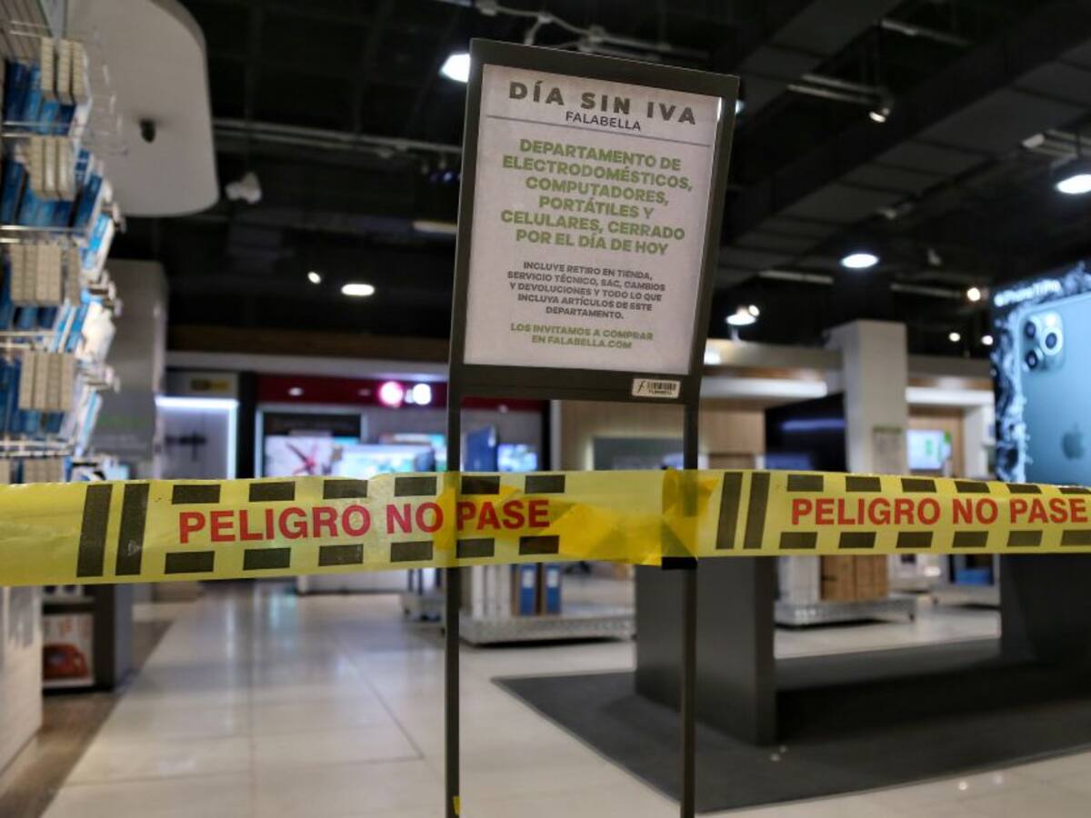 La SIC supervisa el tercer día sin IVA