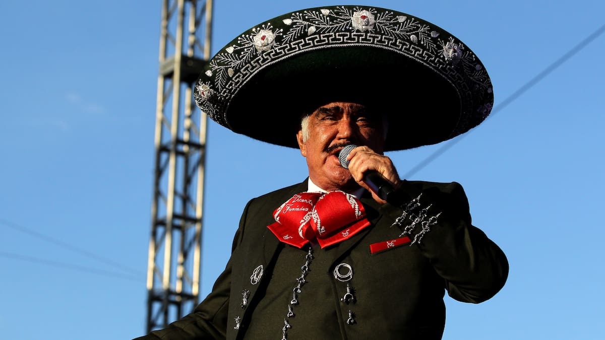 “Puede ser difícil que exista otra figura como Vicente Fernández”: César Costa