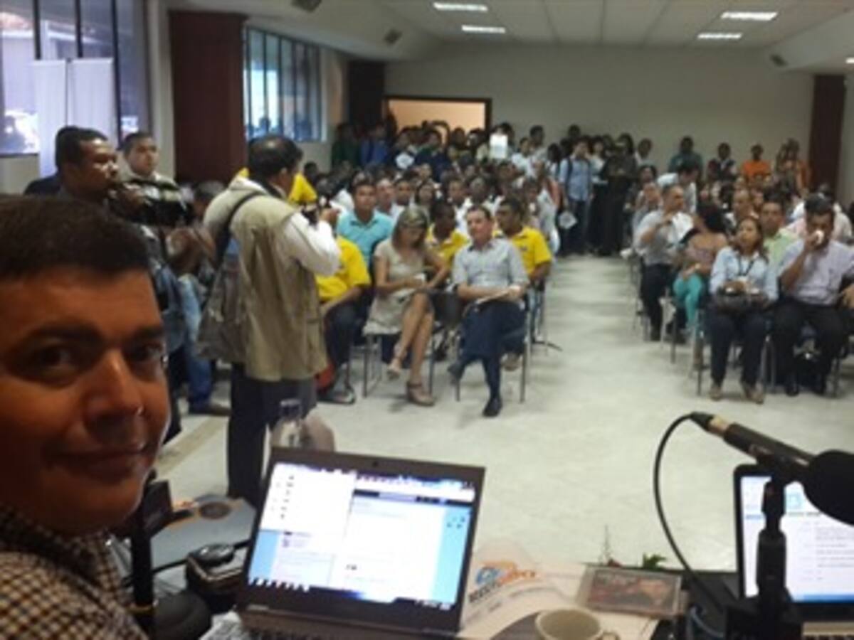 Desde enero se prohíbe el desembarque de carbón en barcazas