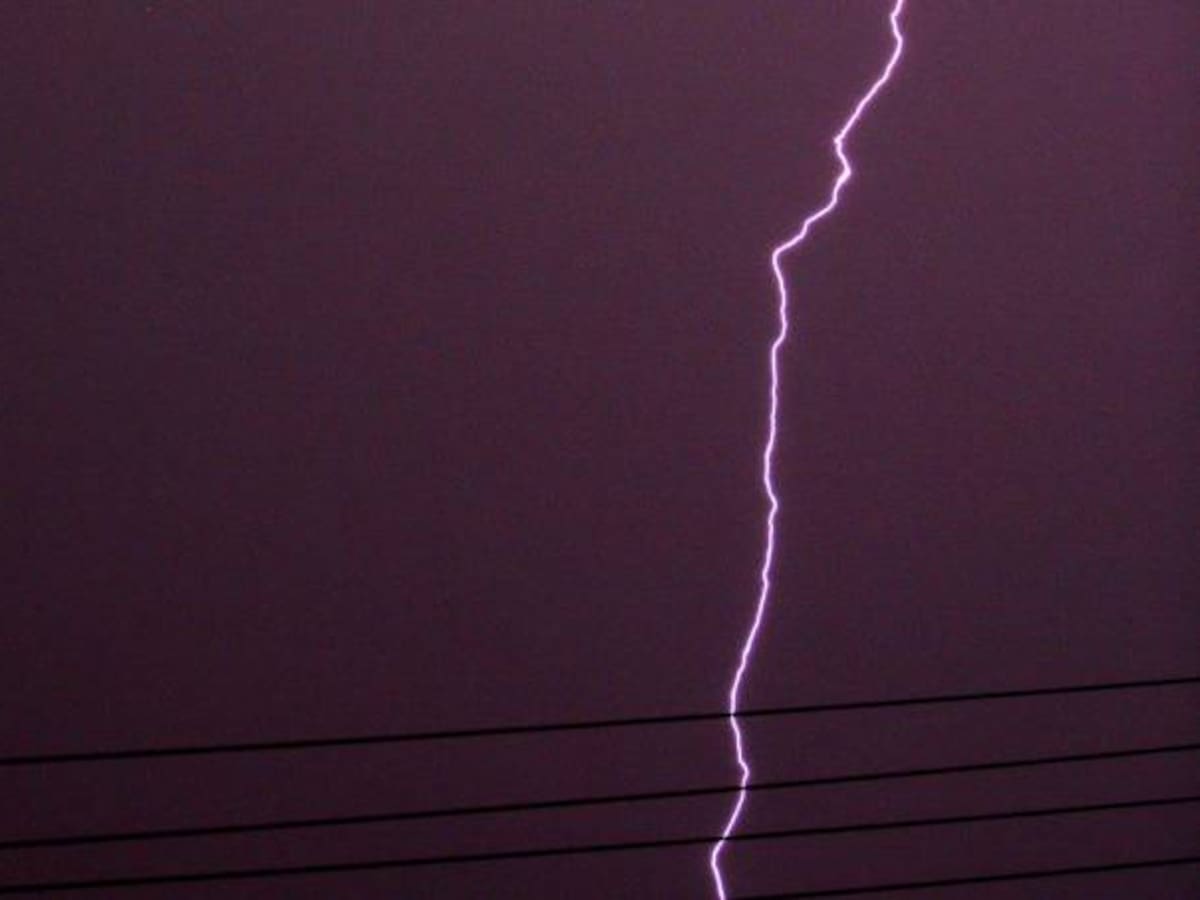 ¿Se debe preocupar por los rayos que caen en el Valle de Aburrá?