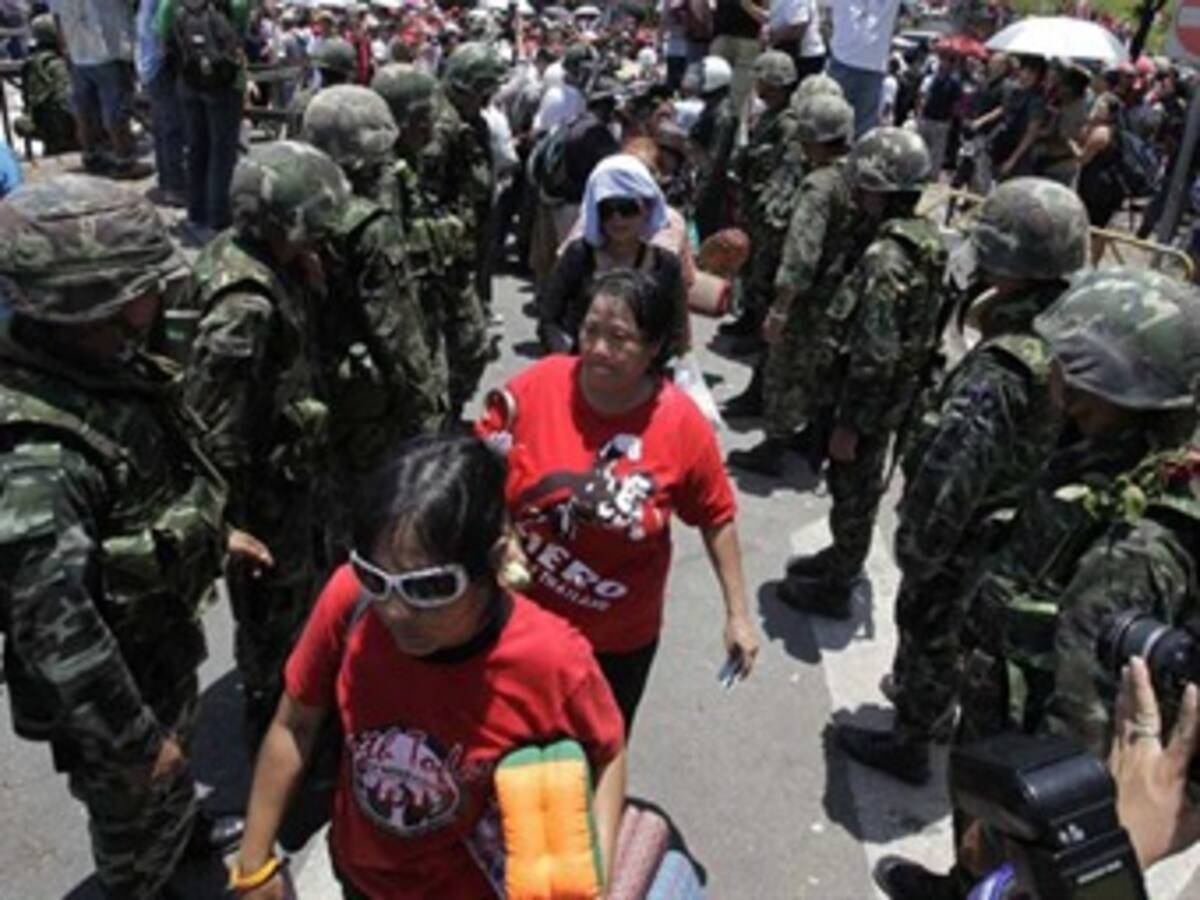 Los manifestantes de la oposición en Tailandia se retiran de las calles de Bangkok