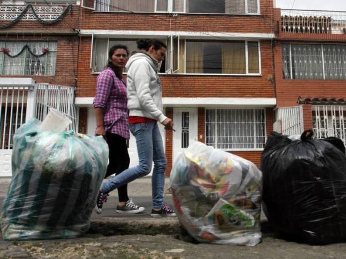 Estas son las 5 empresas con mejor puntaje para ganarse licitación de aseo en Bogotá