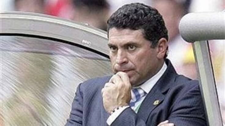 Luis Fernando Suárez recibe invitación oficial para dirigir a Honduras