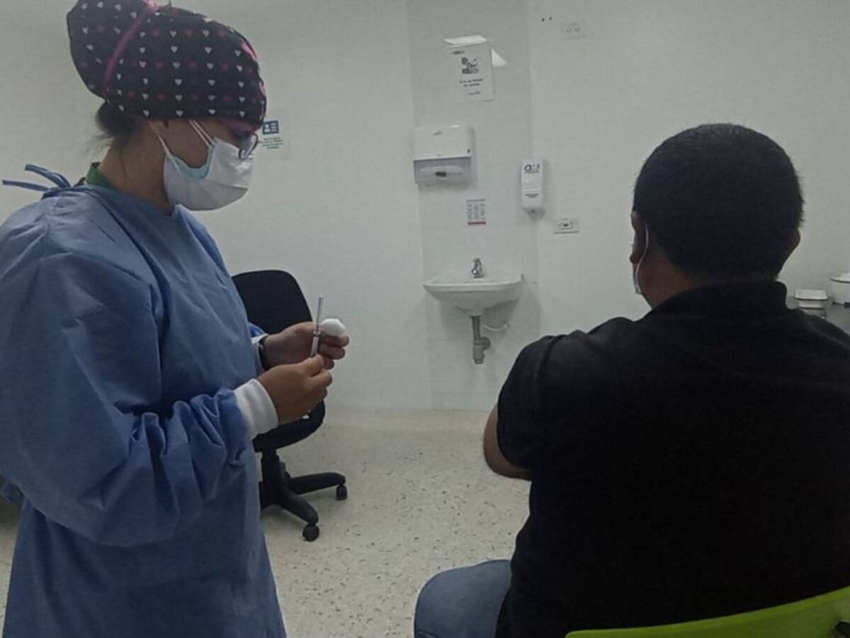 Bucaramanga vacuna con Jassen a los de 35 a 39 años