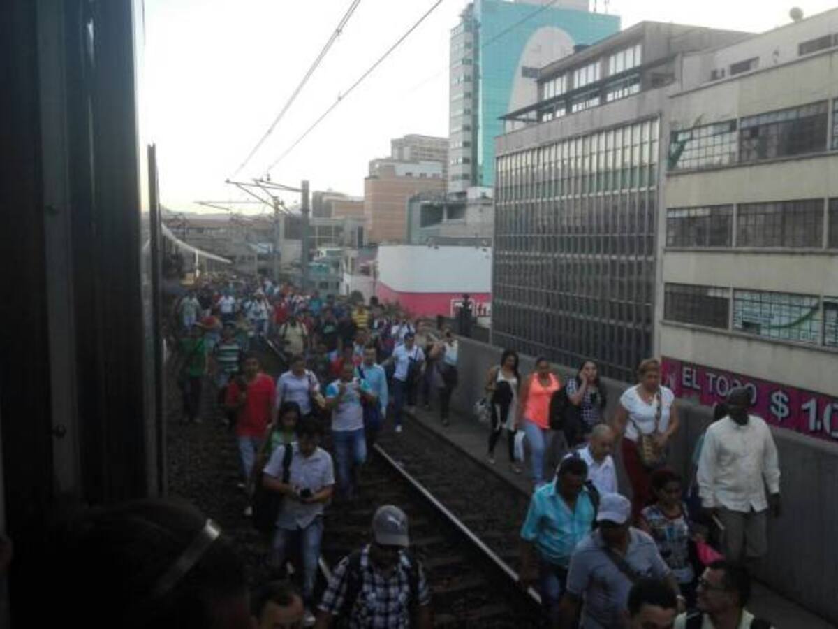 Daño en la línea A del metro