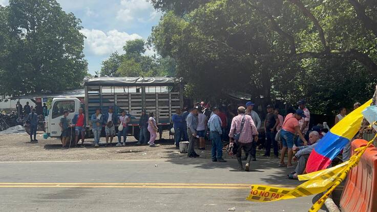 Vía Bucaramanga-Barrancabermeja: autoridades interceden para abrir corredor humanitario