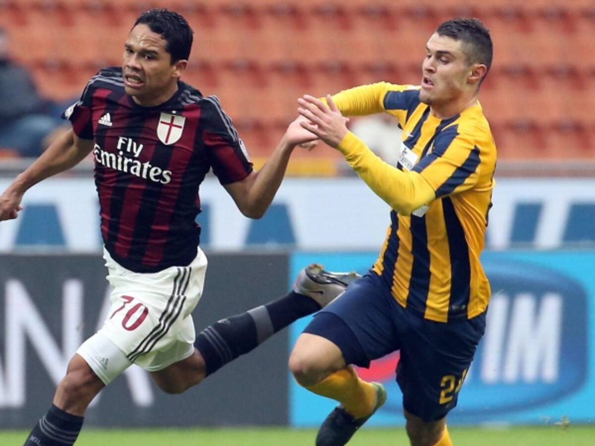 Carlos Bacca anota en el empate del Milan ante Hellas Verona
