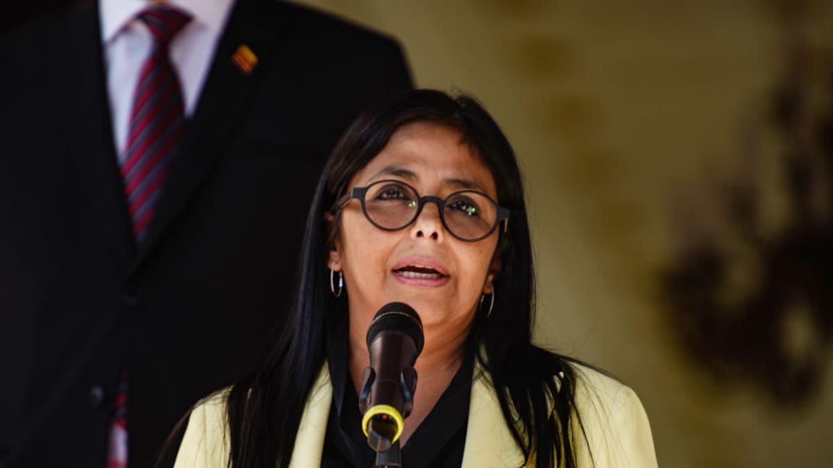 Delcy Rodríguez busca desbloquear casi US$ 4.900 millones de Venezuela en FMI