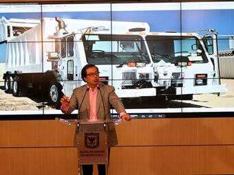 El alcalde Petro continúa en la defensa e implementación de su propuesta para el manejo de basuras en la capital. Foto: Oficial