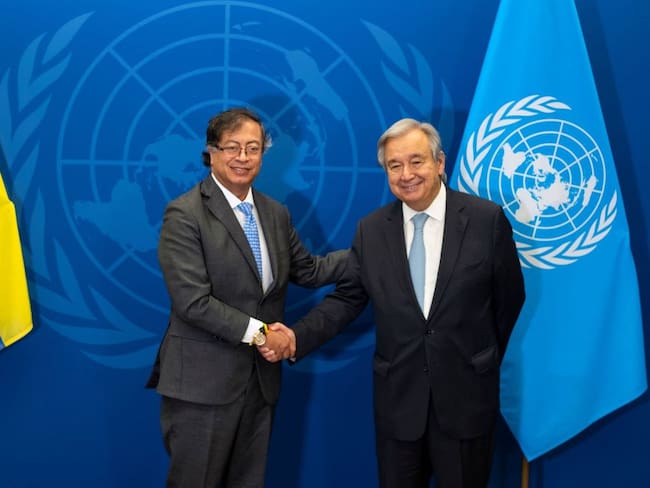 Presidente de Colombia Gustavo Petro y el secretario general de la ONU, Antonio Guterres. Foto: CRAIG RUTTLE/POOL/AFP via Getty Images