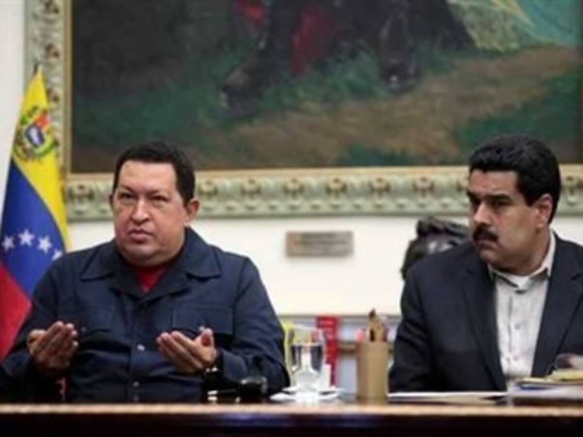 Maduro anuncia que viaja a Cuba para visitar a Chávez