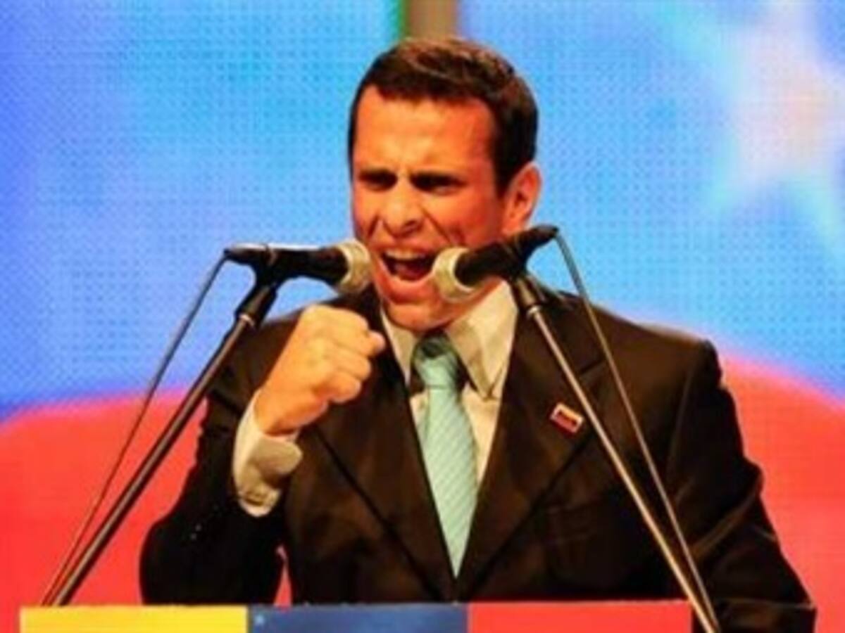 Capriles afirma que si derrota a Chávez adoptará el "modelo brasileño"