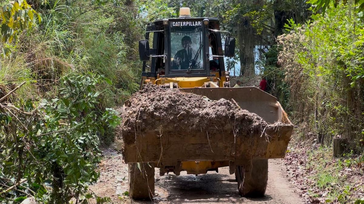 Las lluvias en Piedecuesta tienen en vilo a 5.000 familias: hay vías afectadas por varios derrumbes