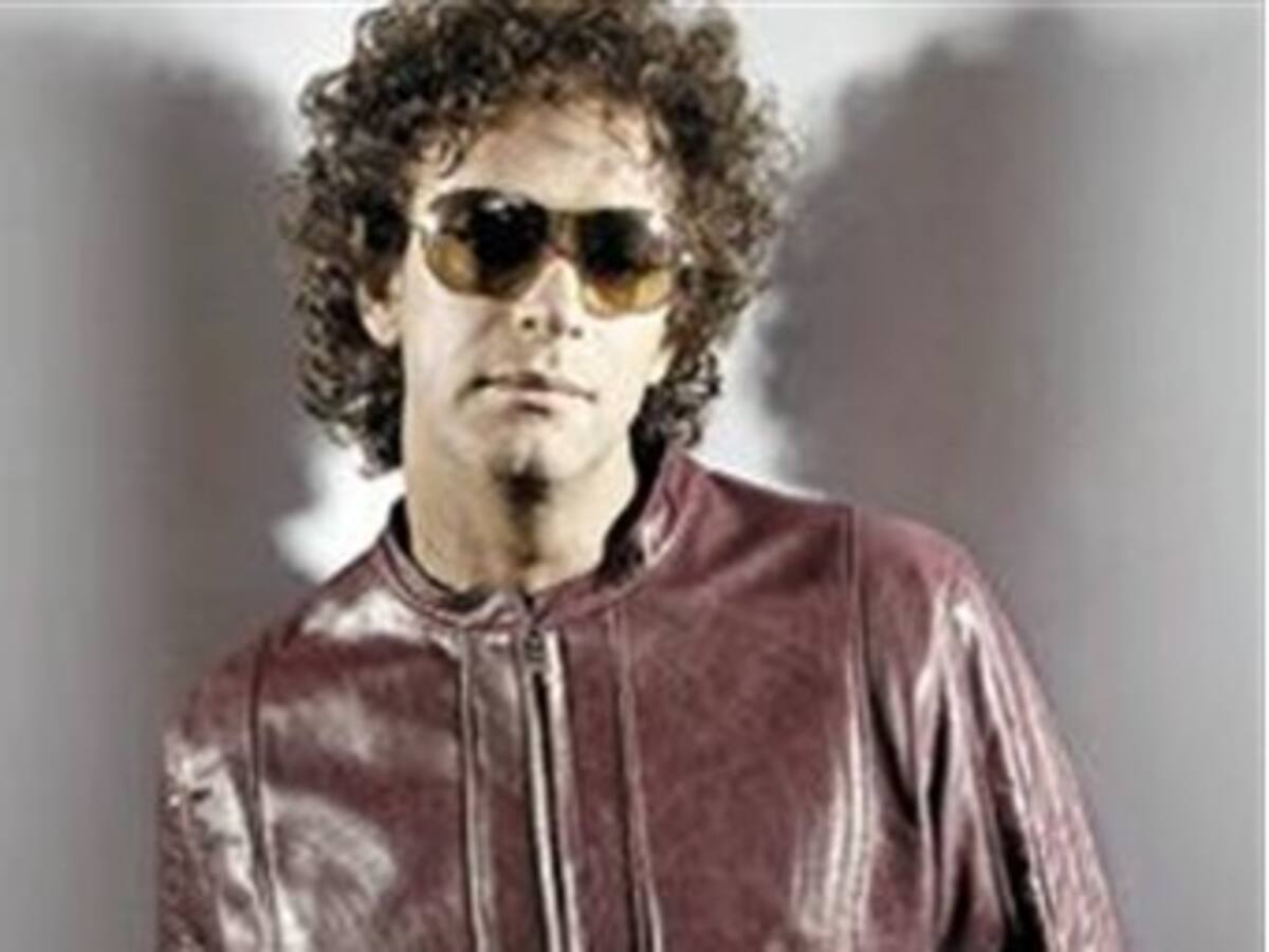 Médico argentino viaja a Caracas para atender a rockero Gustavo Cerati