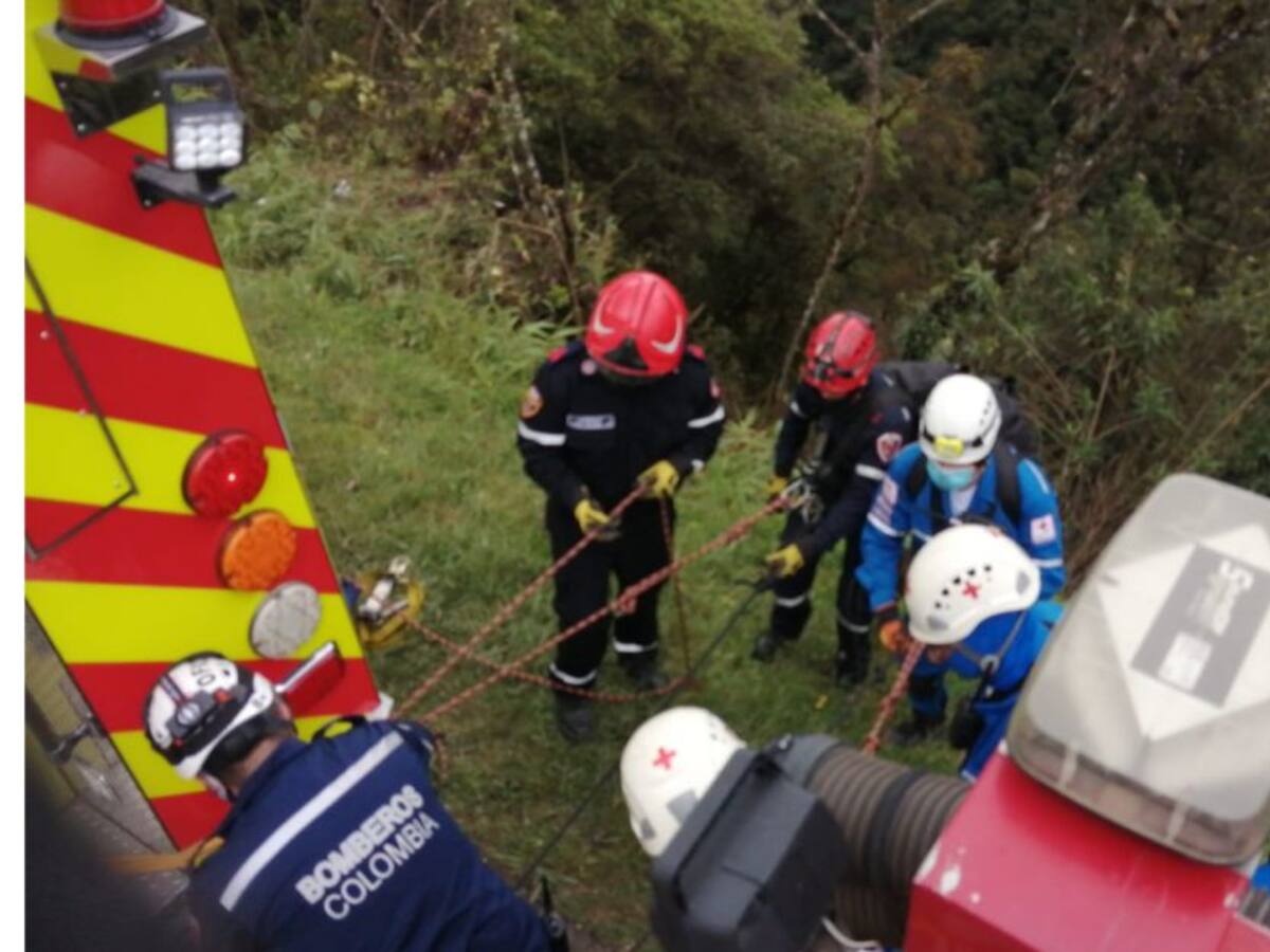 Con vida fue hallado conductor que cayó en abismo vía Arcabuco - Moniquirá