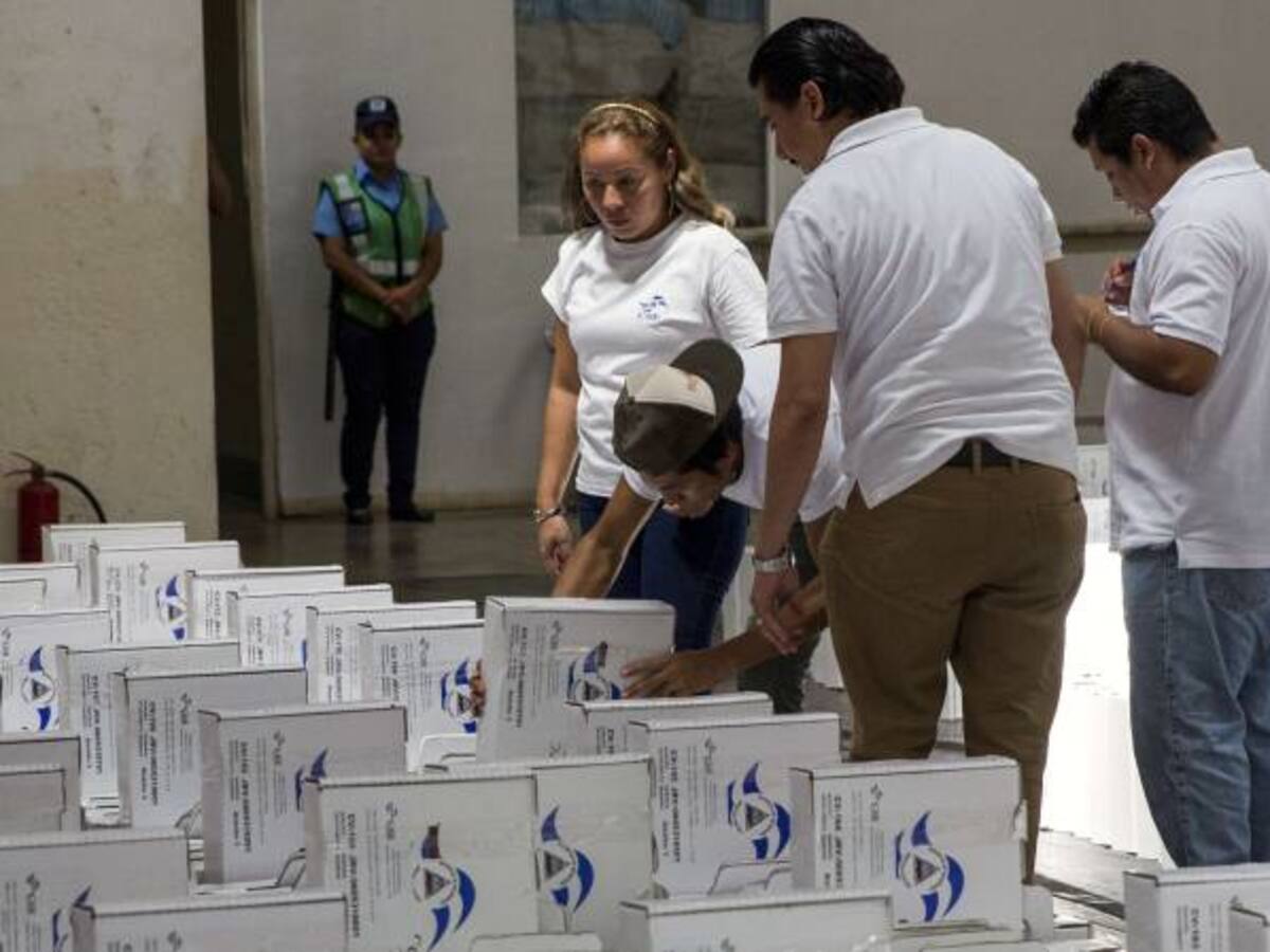 Abren colegios electorales en Nicaragua y población empieza a votar