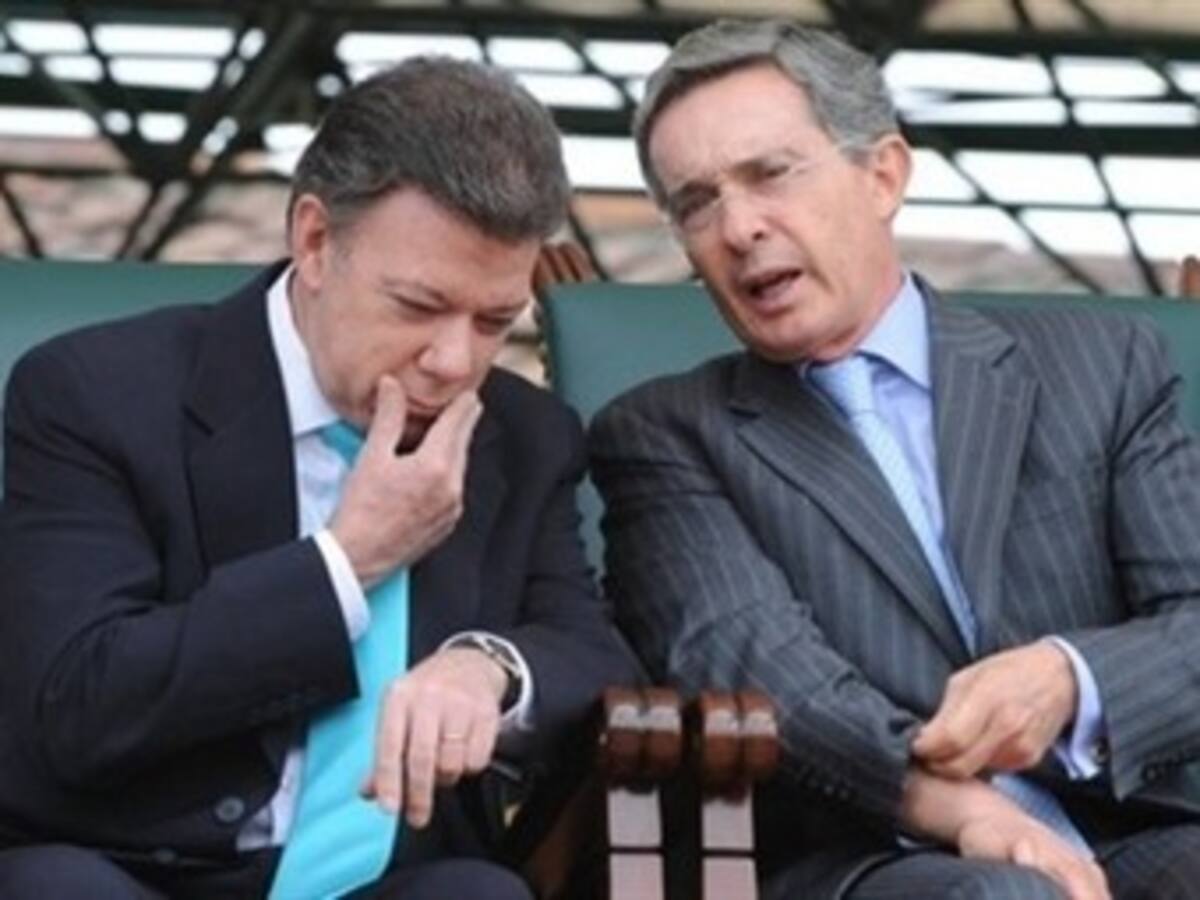'A mi nadie me ha pedido permiso para imitarme': Uribe