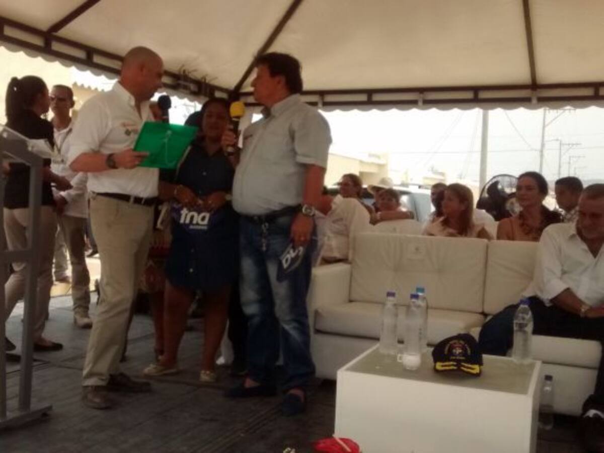 Gobierno da ultimátum a Navelena