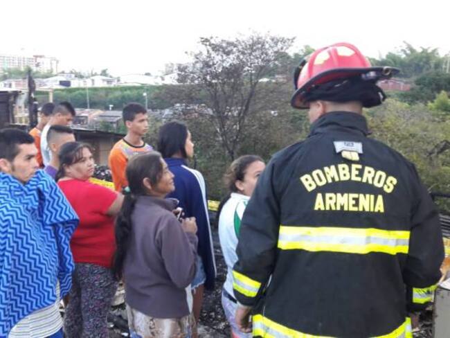 Sigue polémica por situación de los bomberos en la ciudad de Armenia