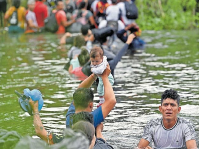 Este trabajo ve el dolor de cerca”: fotógrafo sobre situación migratoria en EE.UU.